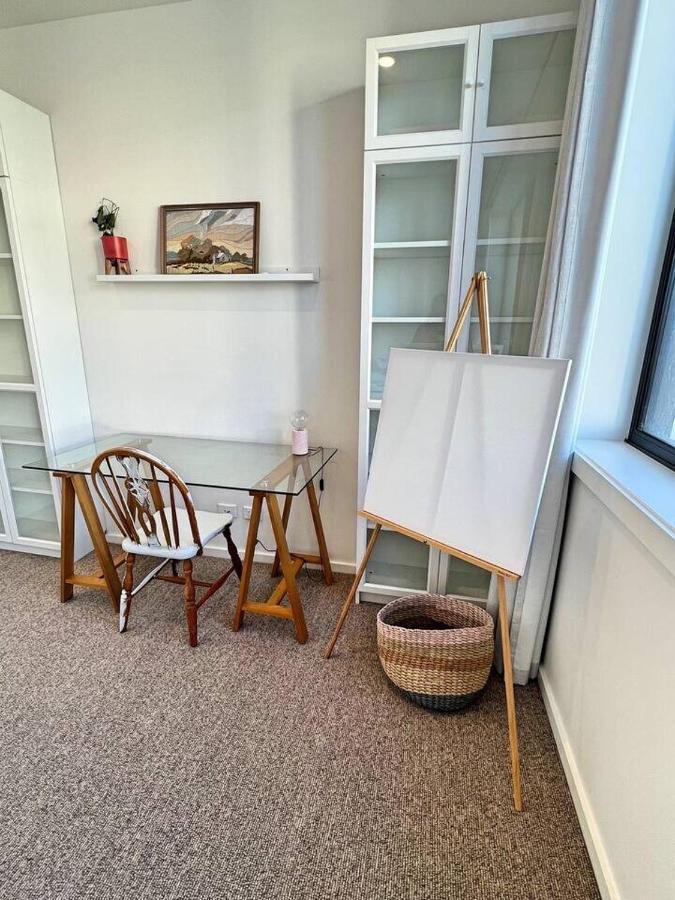 Industrial Yet Modern, 1Bd 1Bth Apt - Woden Phillip Buitenkant foto