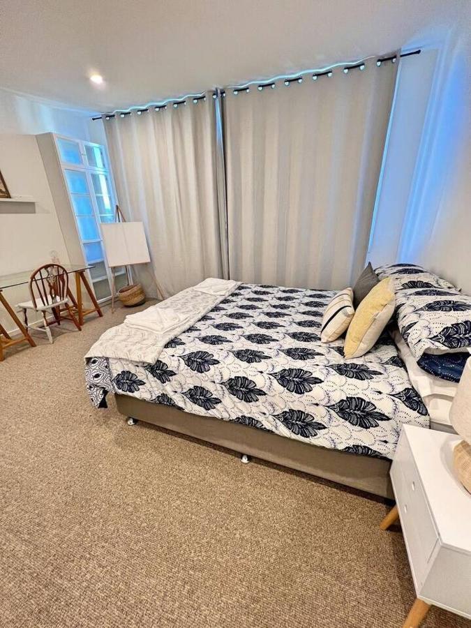 Industrial Yet Modern, 1Bd 1Bth Apt - Woden Phillip Buitenkant foto